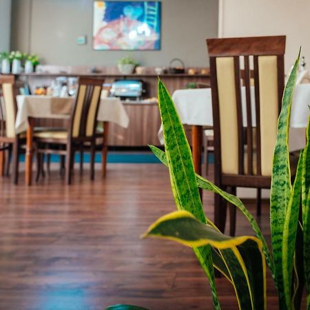 Hotel Onix Cluj Napoca Bagian luar foto