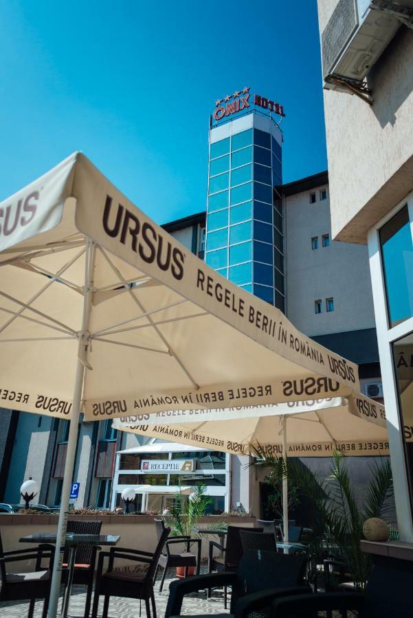 Hotel Onix Cluj Napoca Bagian luar foto